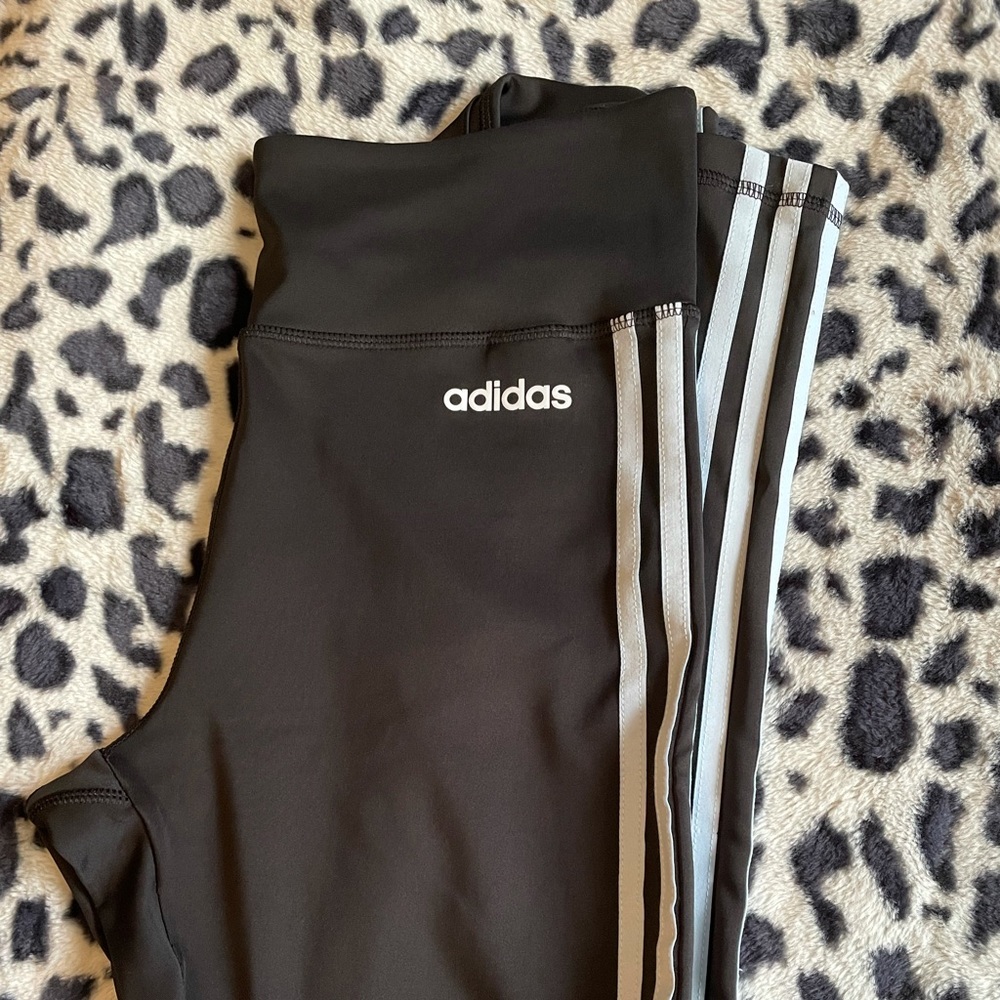 Adidas leggings with gray stripe